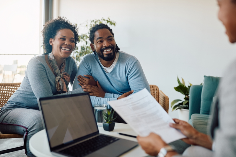 couple in insurance office